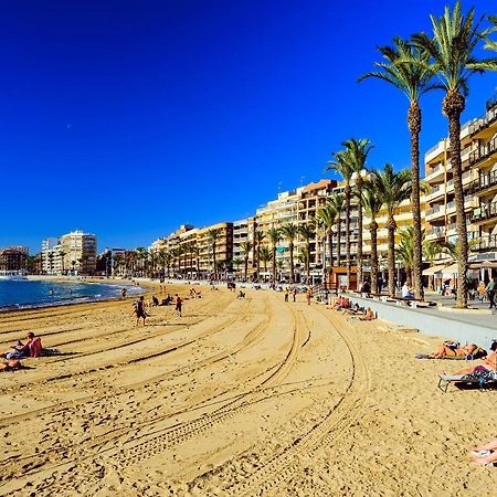 Holiday Studio Jardin Playa Torrevieja Kültér fotó