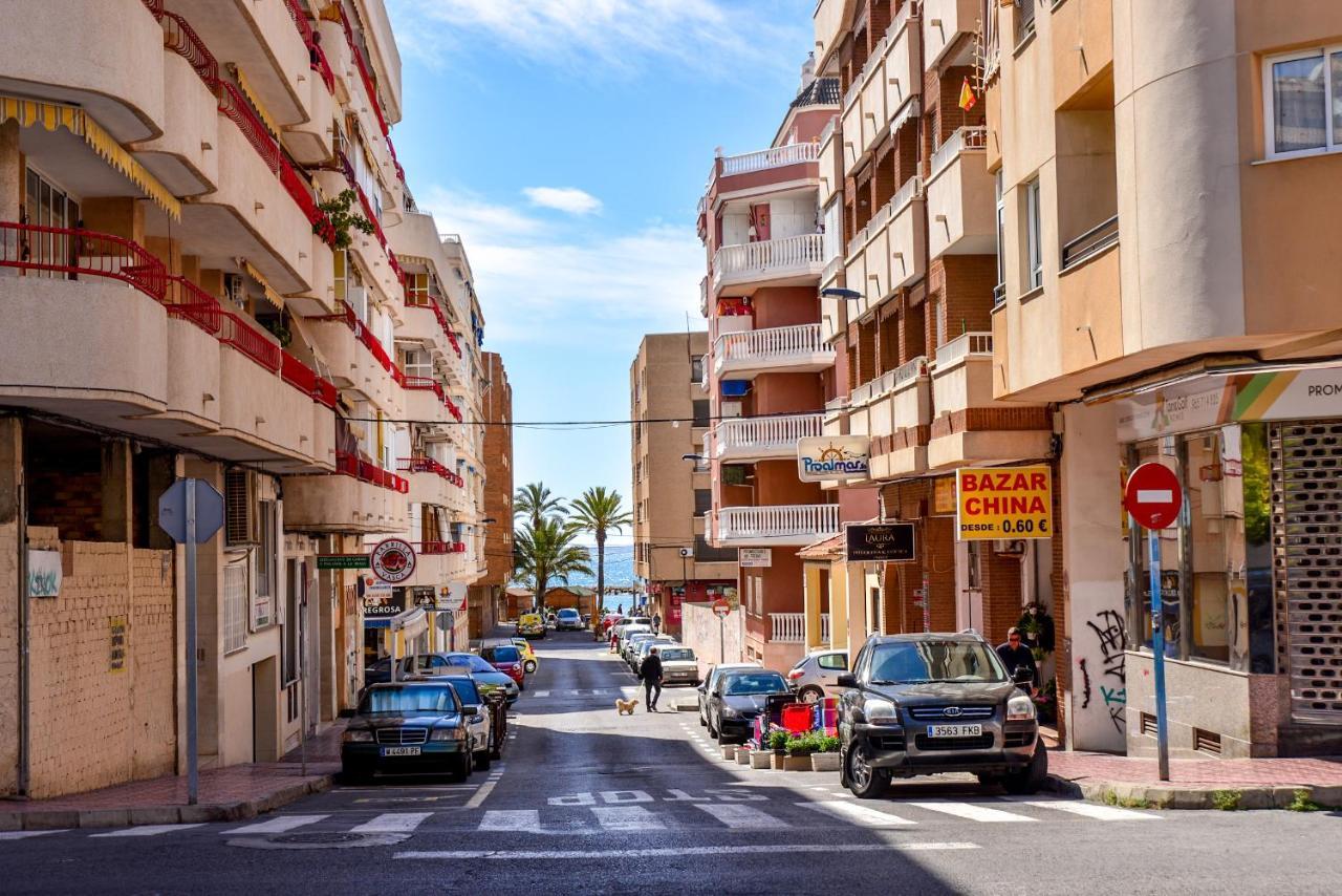 Holiday Studio Jardin Playa Torrevieja Kültér fotó
