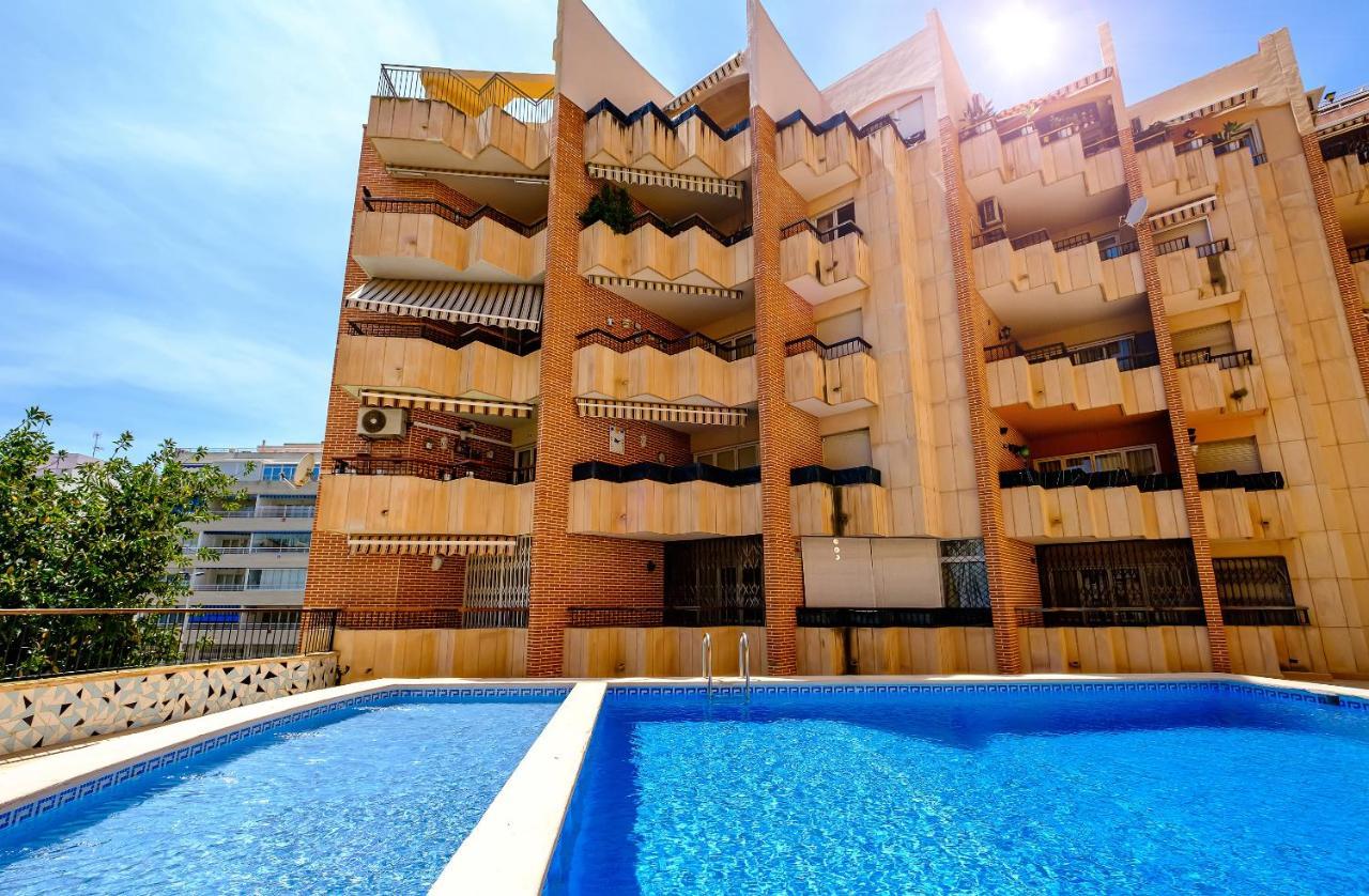 Holiday Studio Jardin Playa Torrevieja Kültér fotó