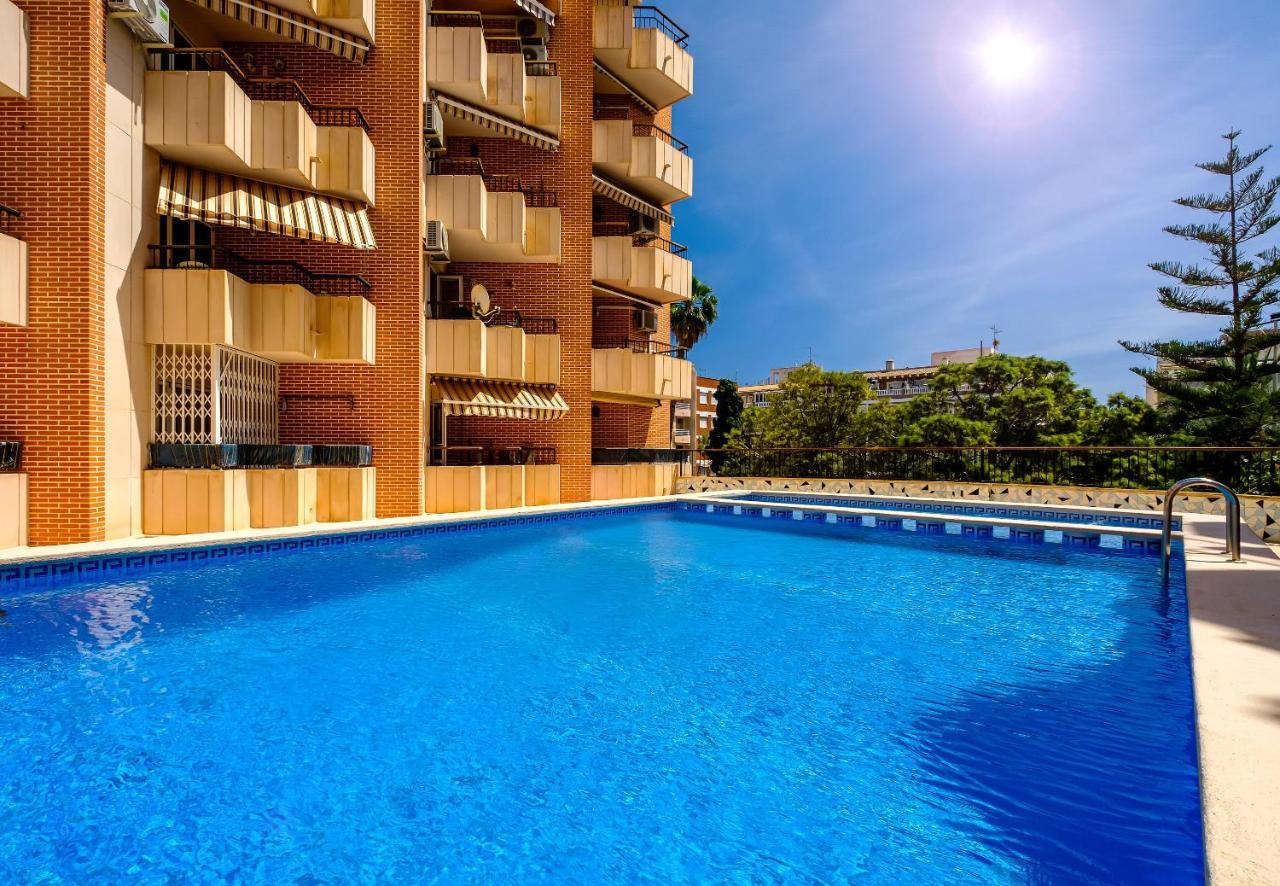 Holiday Studio Jardin Playa Torrevieja Kültér fotó