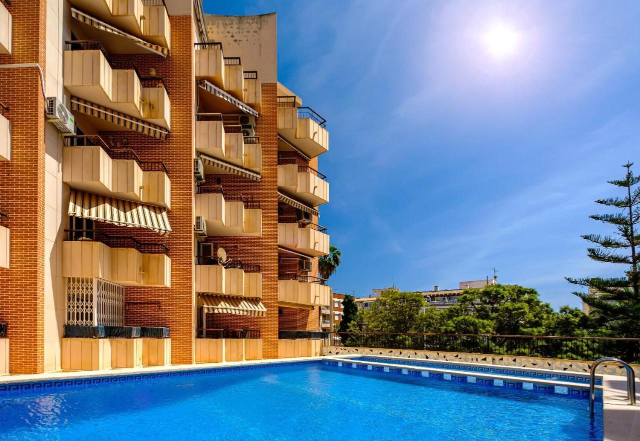 Holiday Studio Jardin Playa Torrevieja Kültér fotó